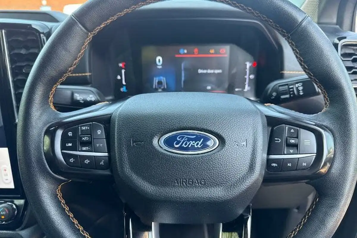 2023-ford-ranger-20-ecoblue-wildtrak-double-cab-big-31