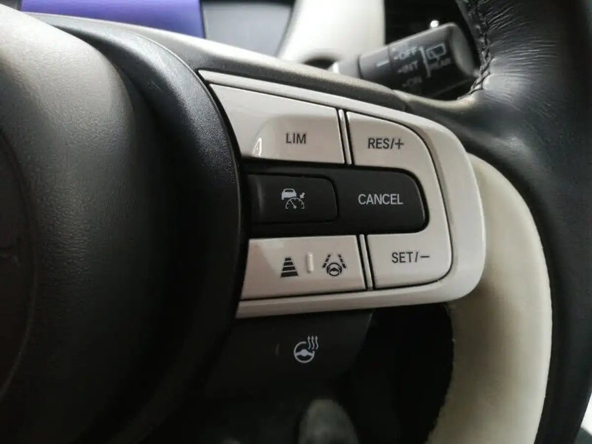 2021-honda-jazz-15-i-mmd-ex-107ps-big-13