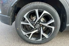 2017-toyota-c-hr-12-dynamic-small-39