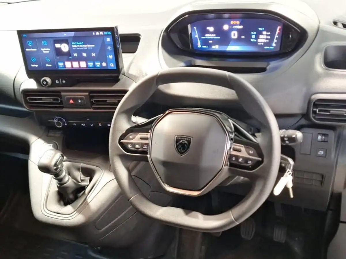 2024-peugeot-partner-15-bluehdi-professional-100pseu6d-big-6