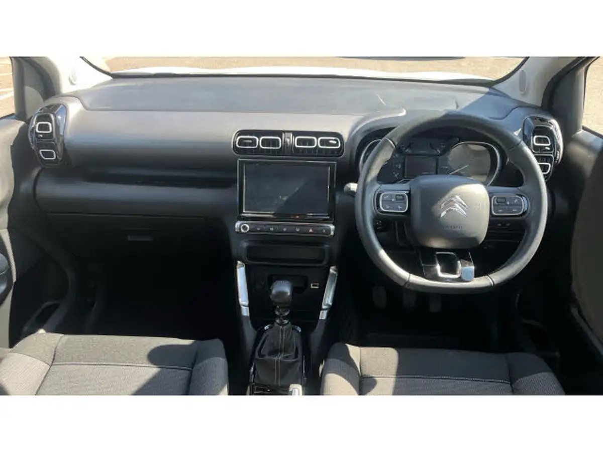 2023-citroen-c3-aircross-12-puretech-shine-110ps-big-9