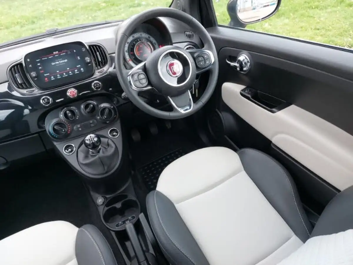 2023-fiat-500-10-dolcevita-big-9