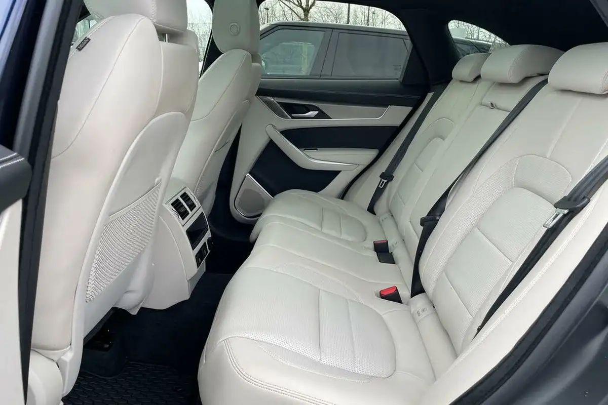 2024-jaguar-f-pace-20-p400e-r-dynamic-se-black-90th-anniversary-edition-big-55