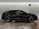 2020-lamborghini-urus-40-no-trim-small-1