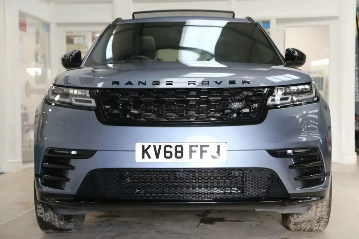 2018-land-rover-range-rover-velar-20-d240-r-dynamic-se-big-5