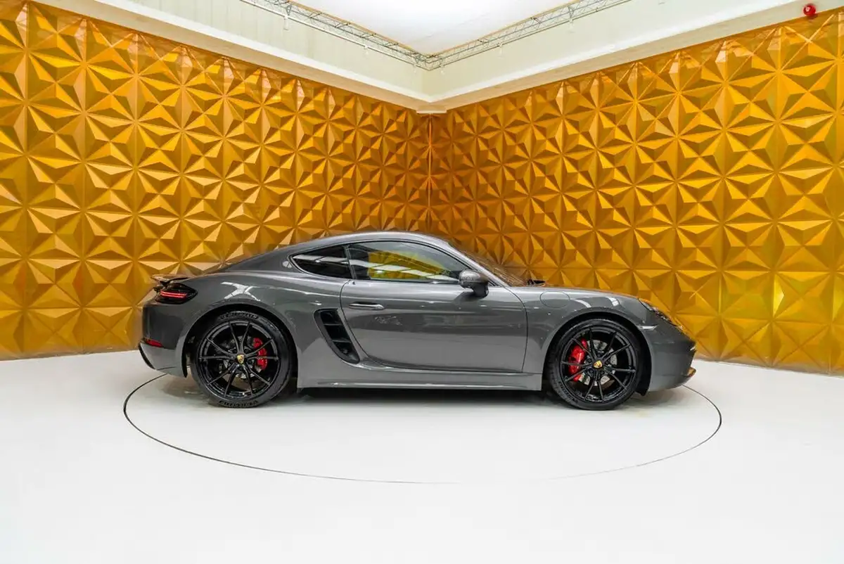 2020-porsche-cayman-718-25-cayman-s-pdk-big-31