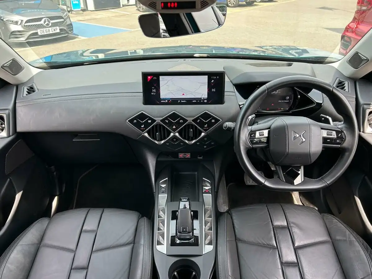 2020-ds-ds-3-crossback-12-puretech-prestige-155ps-eat8-big-9