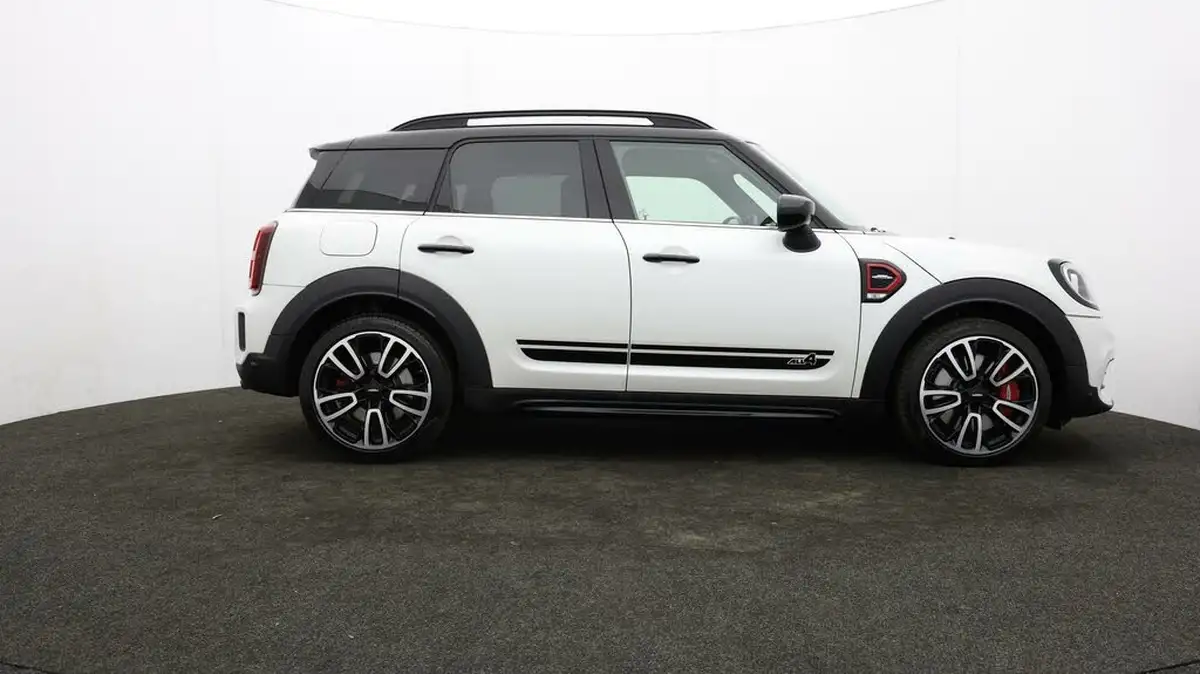 2023-mini-countryman-20-john-cooper-works-302bhp-premium-big-38