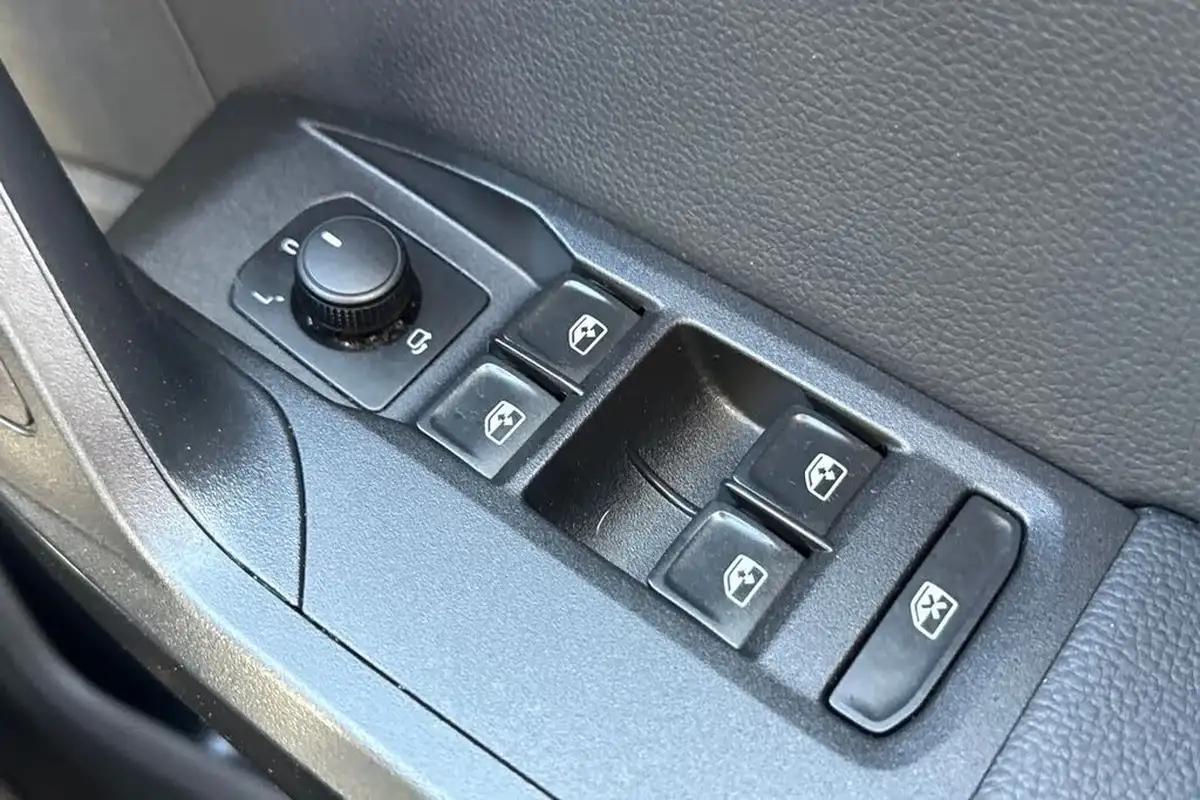 2022-seat-ibiza-10-tsi-fr-sport-110ps-dsg-big-32