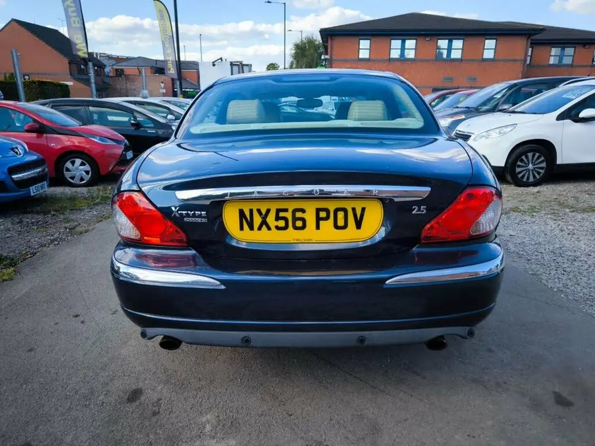 2006-jaguar-x-type-25-se-saloon-4d-auto-big-33