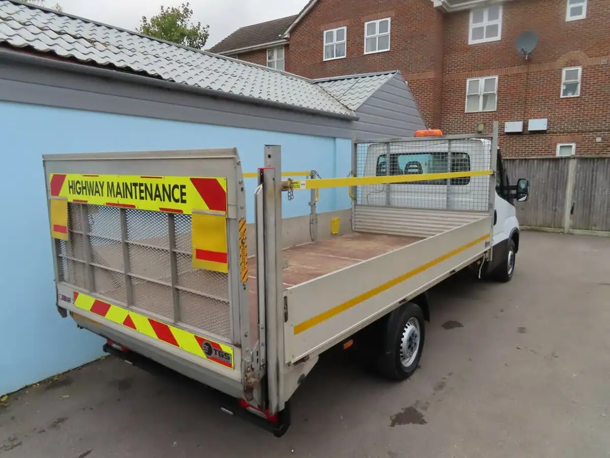 2021-iveco-daily-s-class-23td-35s14-business-3450mm-136pseu6dt-3450-big-17