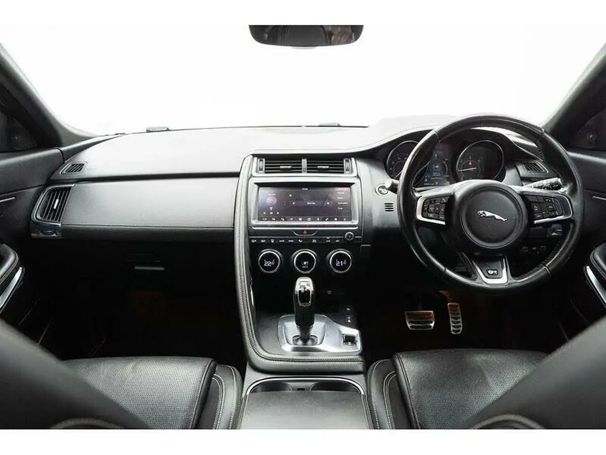 2019-jaguar-e-pace-20-i4d-r-dynamic-se-240ps-awd-auto-big-29