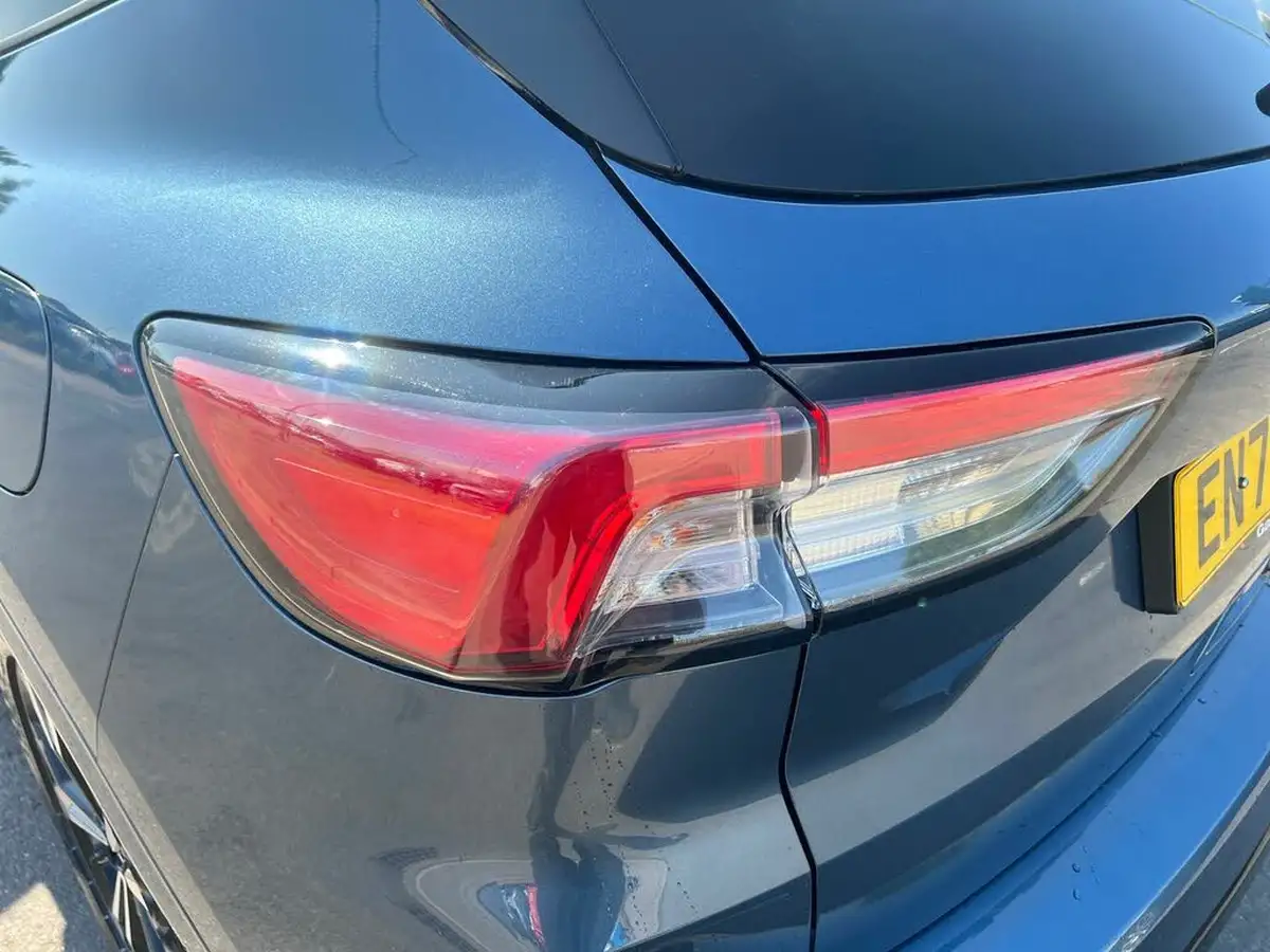 2024-ford-kuga-25t-st-line-x-edition-225ps-phev-big-32