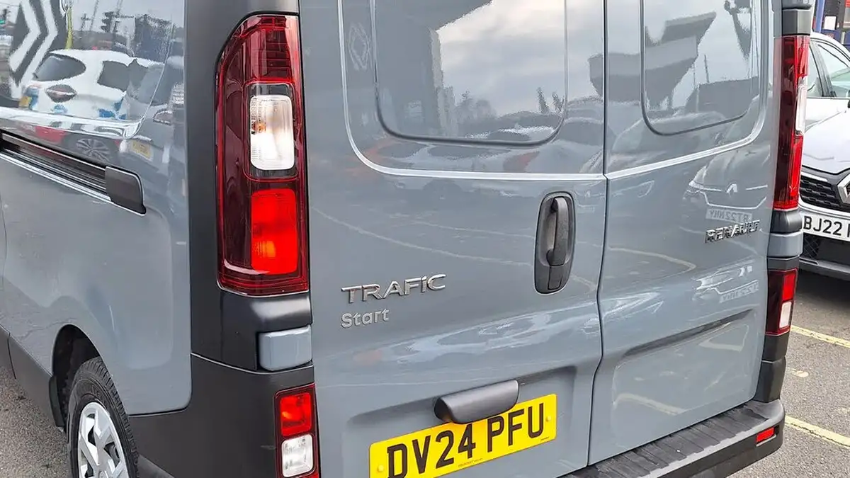 2023-renault-trafic-20dci-lh30-150-start-big-20