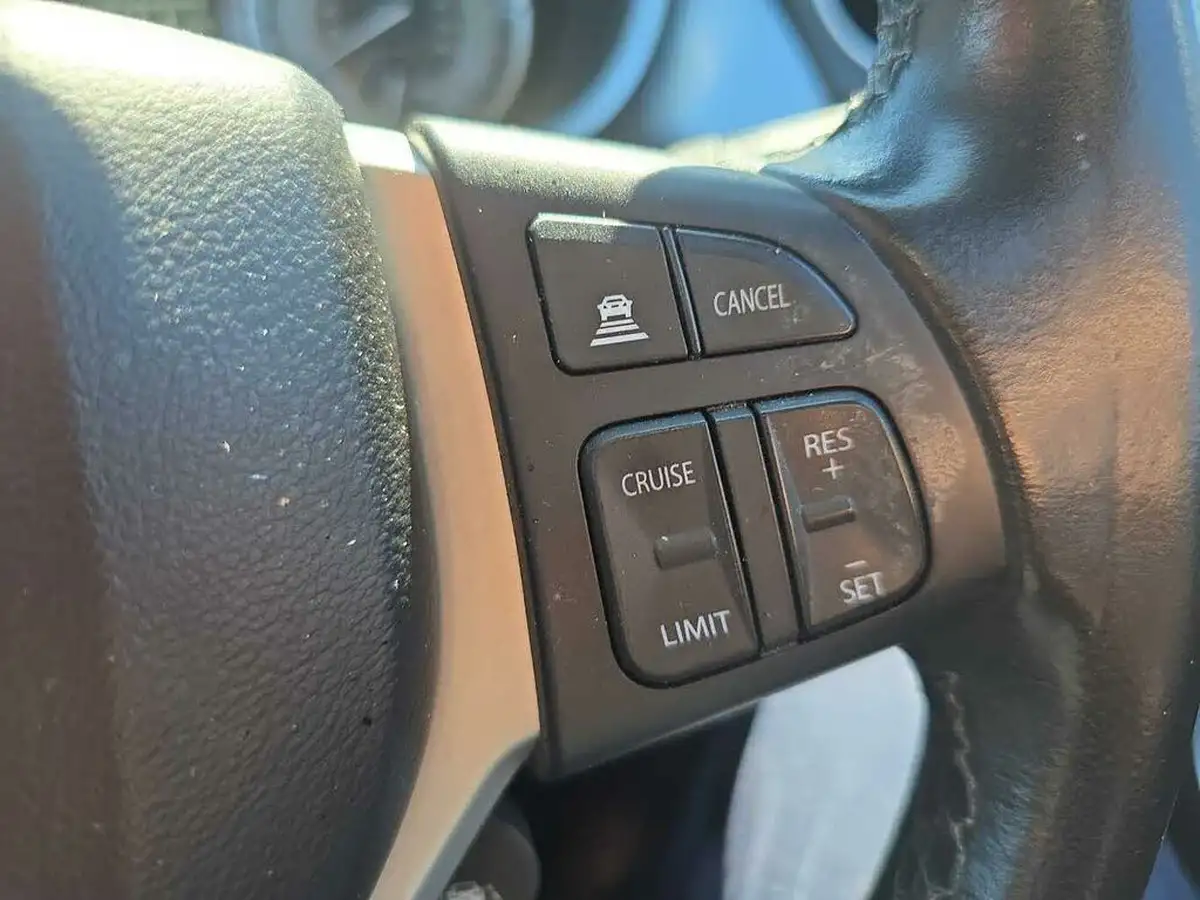 2020-suzuki-vitara-14-boosterjet-sz-t-129ps-mild-hybrid-big-23