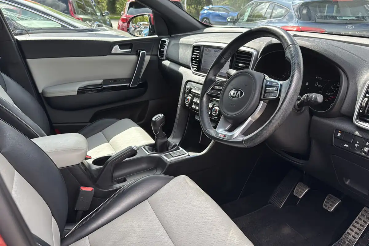 2022-kia-sportage-16-t-gdi-gt-line-174bhp-1591cc-big-8