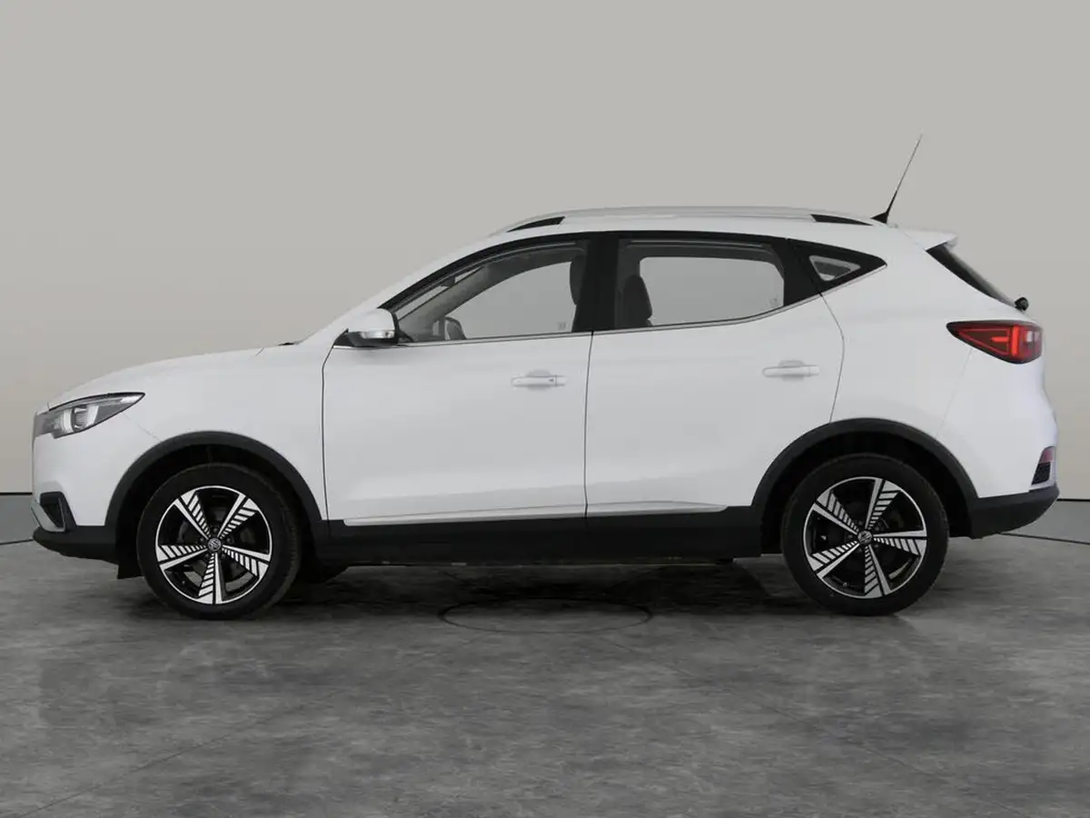 2021-mg-zs-suv-e-exclusive-ev-big-8