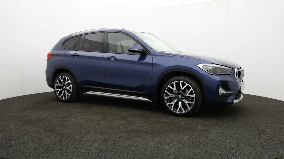2021-bmw-x1-15-xdrive-25e-phev-xline-big-36