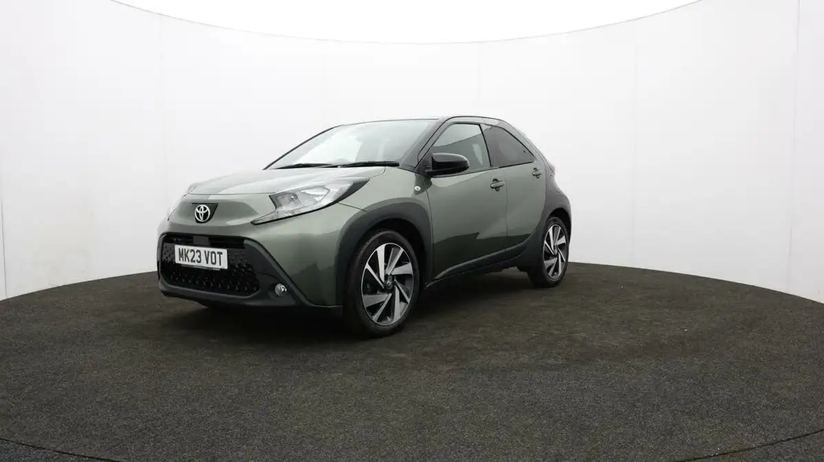 2023-toyota-aygo-x-10-vvt-i-edge-big-52
