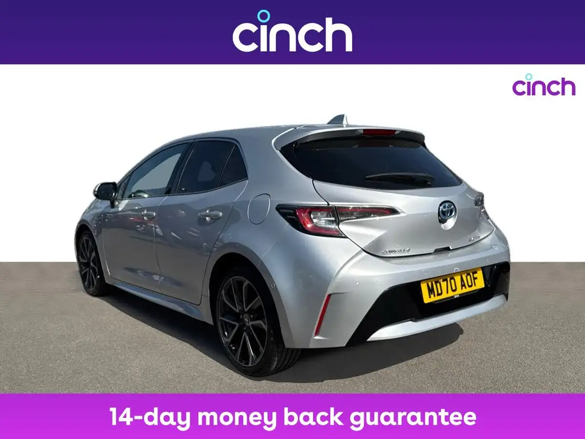 2021-toyota-corolla-18-vvt-i-excel-trk-hatchback-big-5