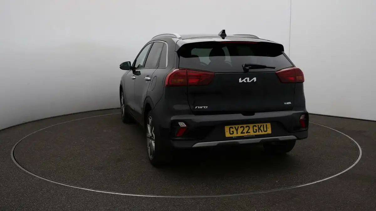 2022-kia-niro-16-gdi-3-156kwh-big-60