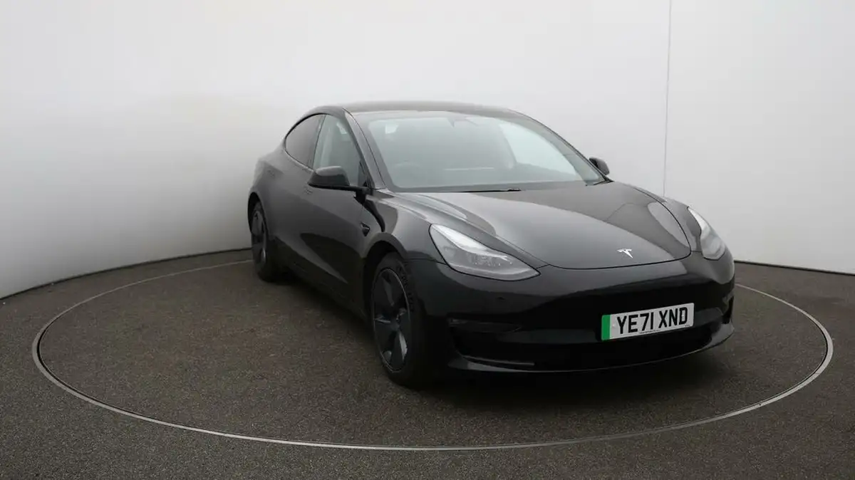 2021-tesla-model-3-e-long-range-awd-big-34
