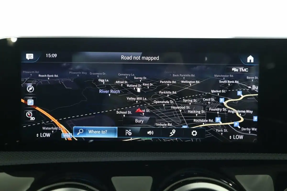 2020-mercedes-benz-a-class-15d-a180d-amg-line-executive-saloon-4d-7g-dct-big-31