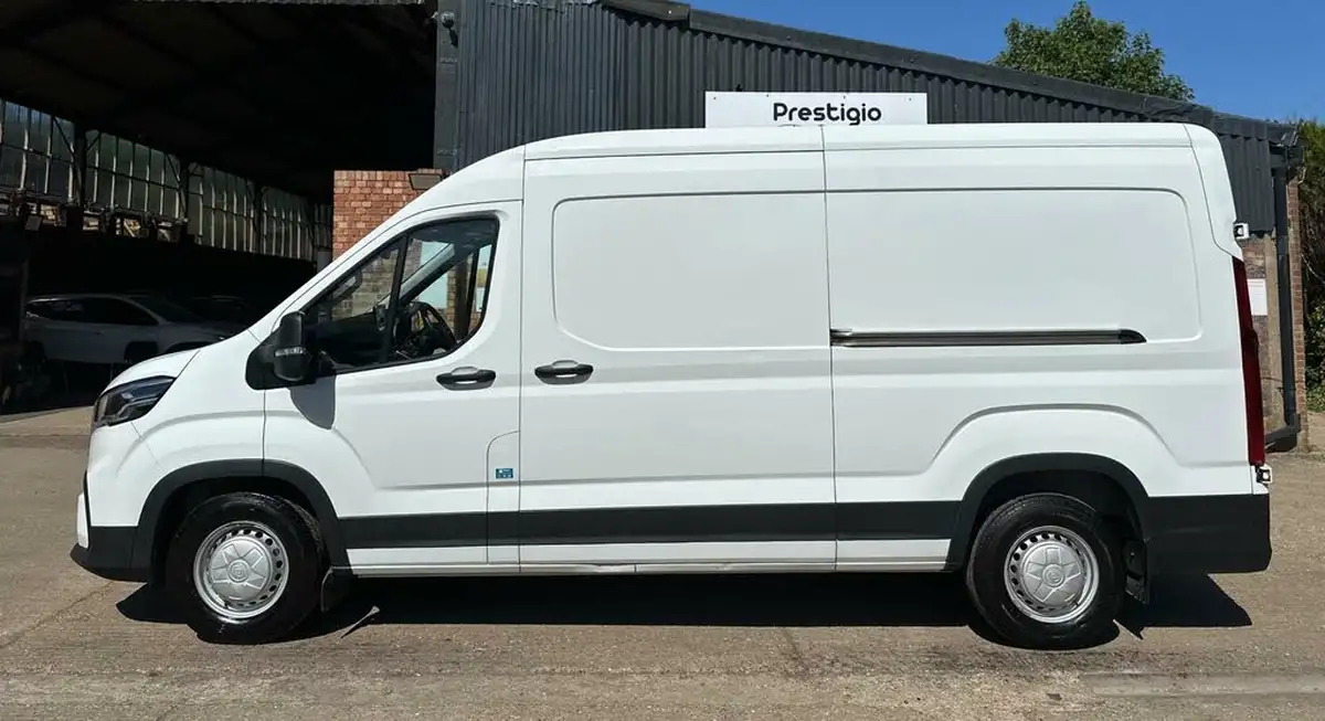 2023-maxus-deliver-9-big-4