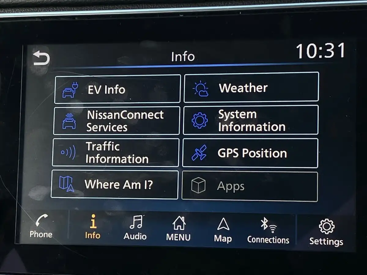 2024-nissan-leaf-e-tekna-39kwh-big-28