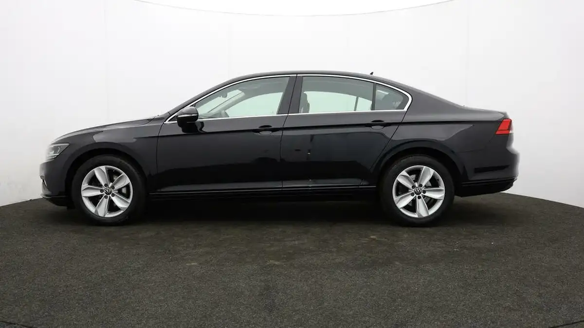 2021-volkswagen-passat-20tdi-se-nav-150ps-saloon-4d-dsg-big-67