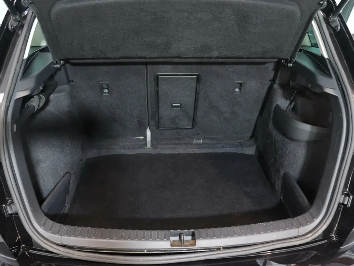 2023-skoda-karoq-15-tsi-se-drive-dsg-big-47