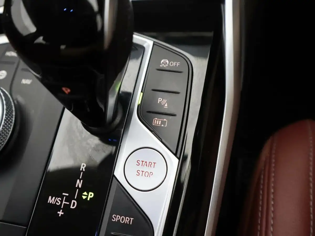 2022-bmw-3-series-20-330e-sport-pro-saloon-4d-big-20