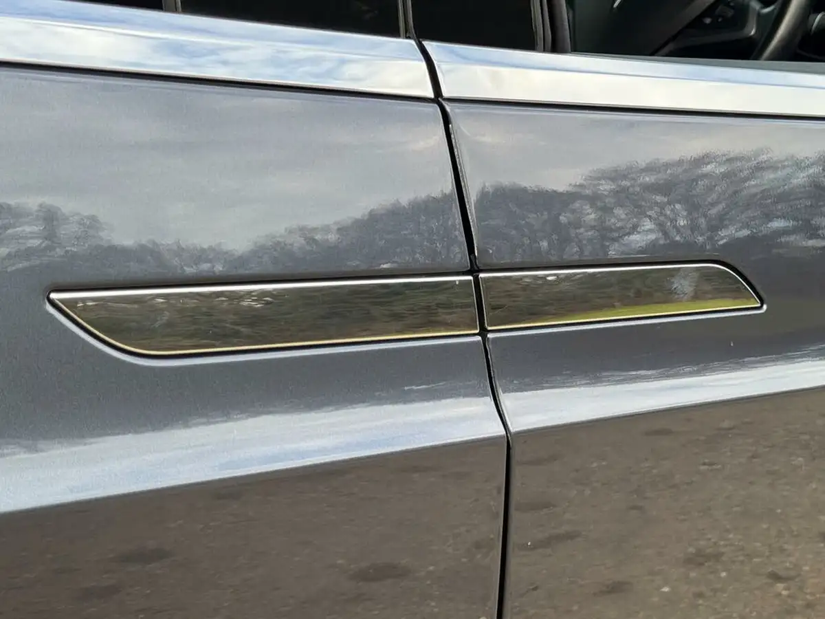 2020-tesla-model-x-e-ludicrous-performance-big-41
