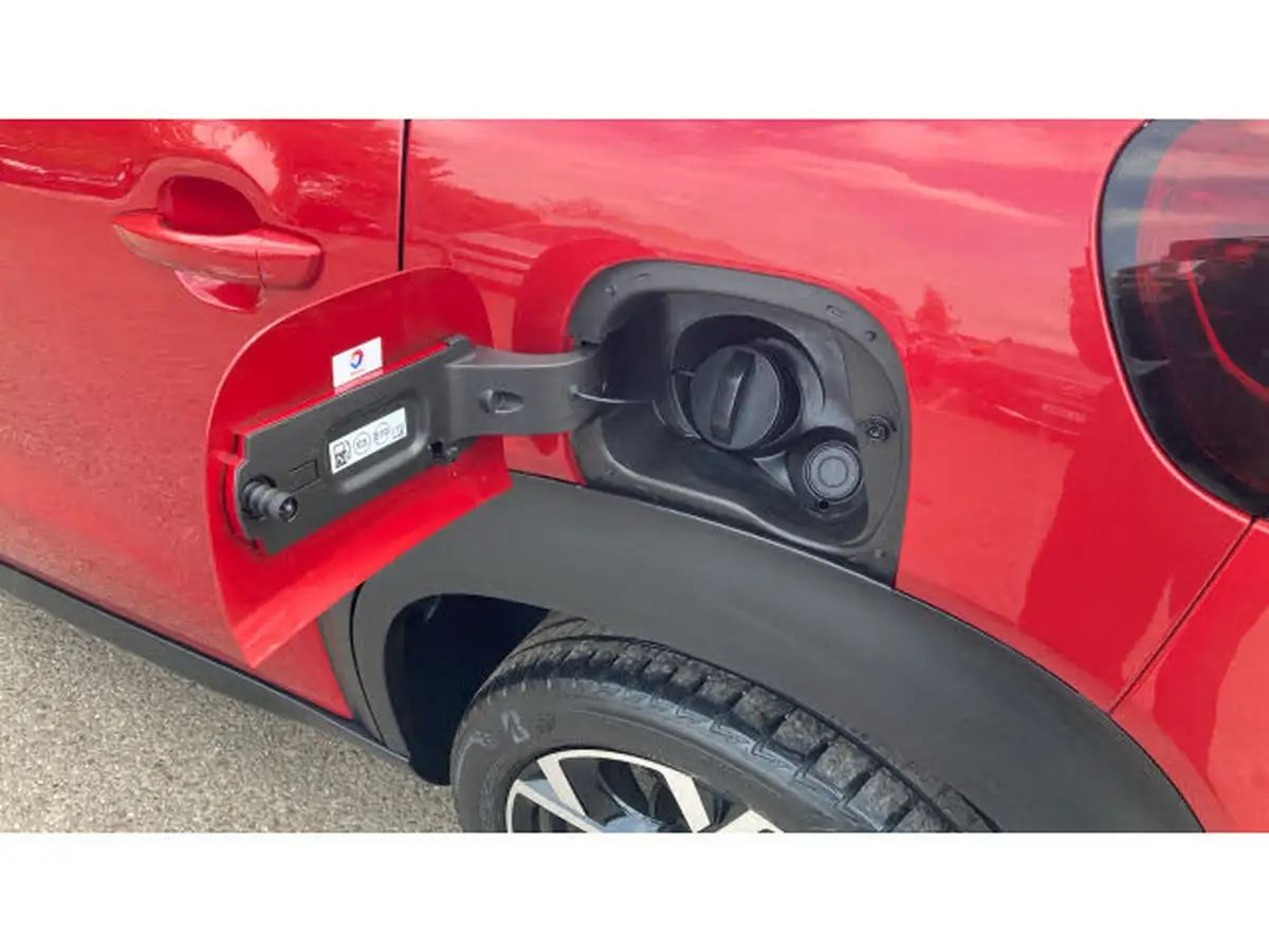 2022-citroen-c3-aircross-12-puretech-shine-plus-110ps-big-36