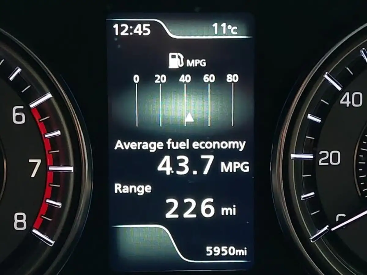 2023-suzuki-s-cross-14-boosterjet-motion-big-12