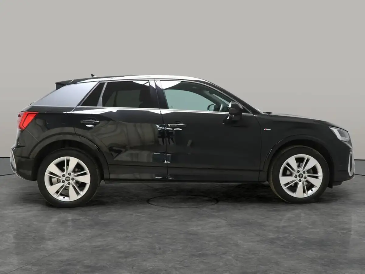 2023-audi-q2-15-35-tfsi-s-line-tronic-big-8