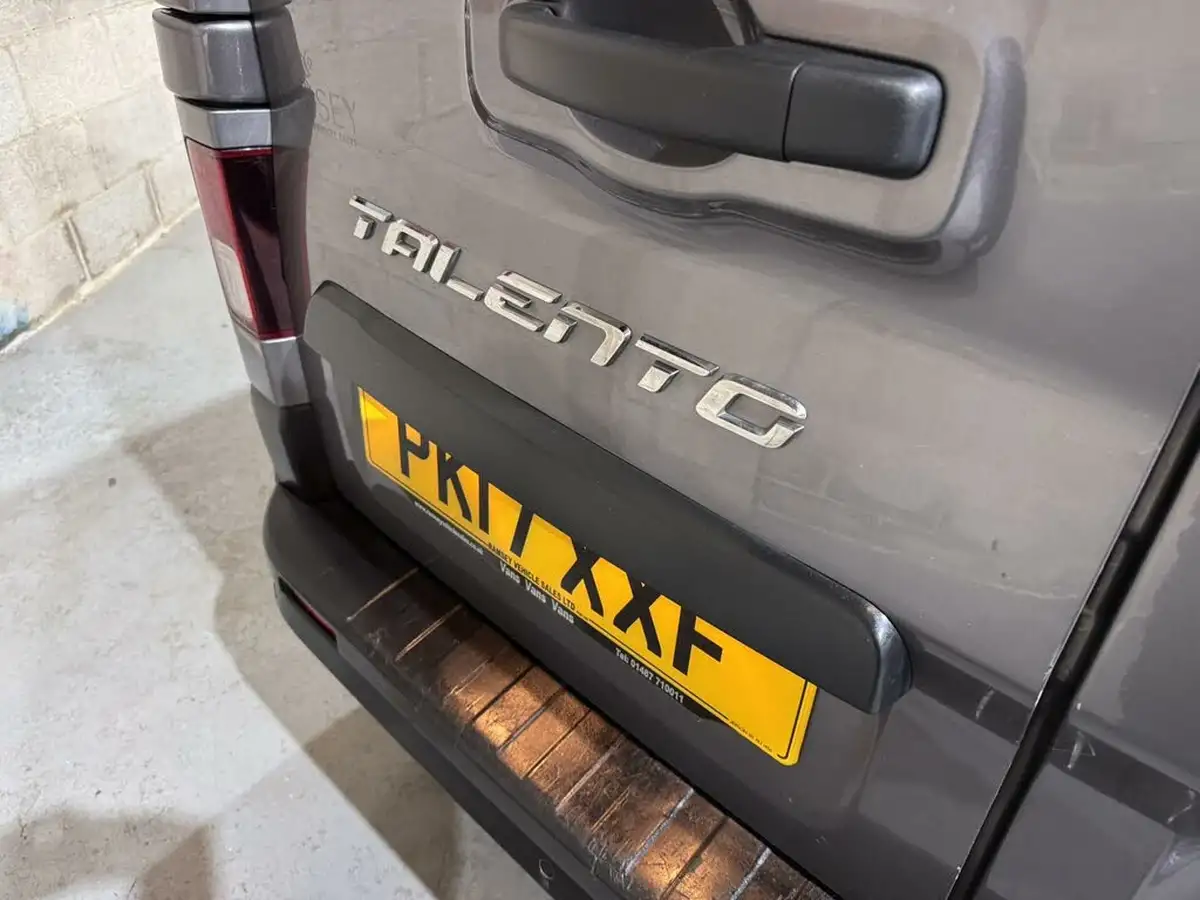 2017-fiat-talento-16jtd-l1h1-sx-120-10-panel-van-big-45