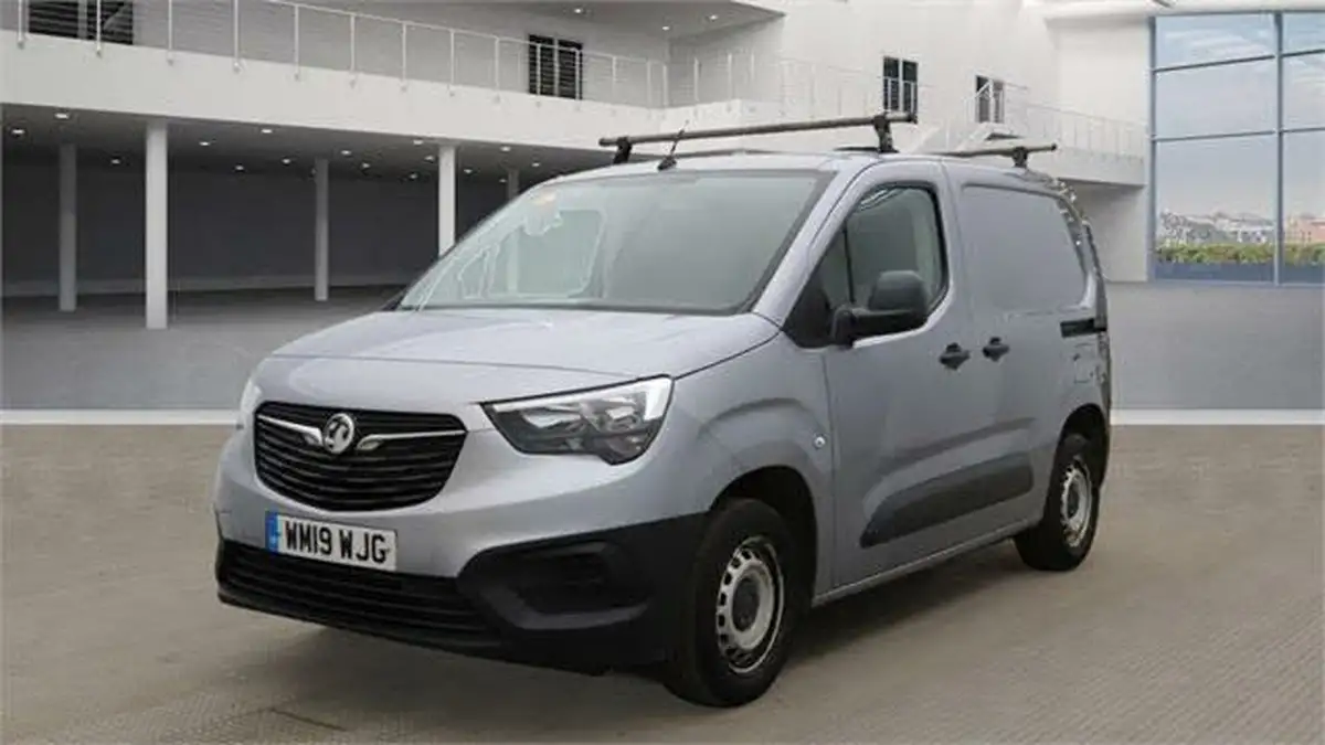 2019-vauxhall-combo-16cdti-edition-2000-100pseu6-big-1