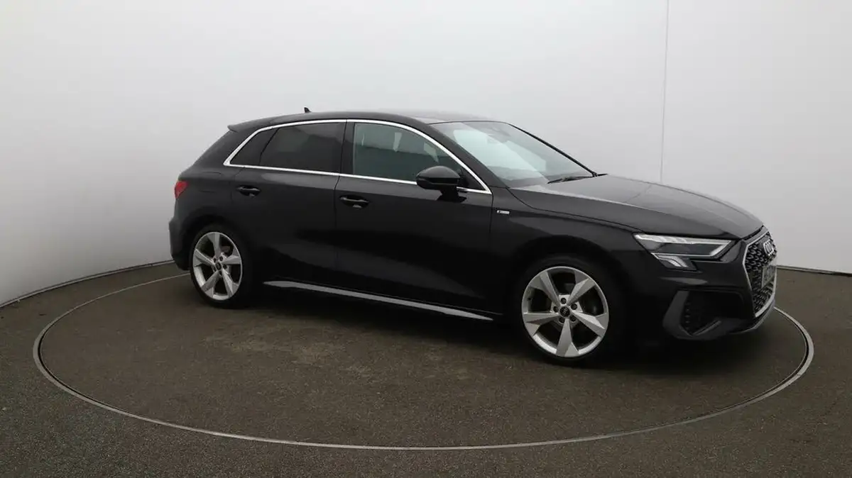 2023-audi-a3-15-35-tfsi-s-line-sportback-5d-big-38