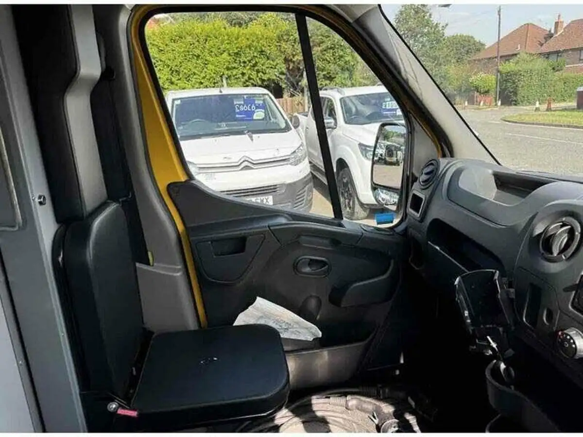 2019-renault-master-e-lm31-i-ze-business-76bhpfwd-auto-big-37