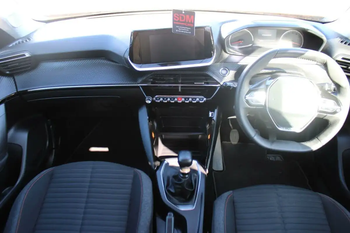 2021-peugeot-2008-suv-12-puretech-active-premium-100bhp-big-10
