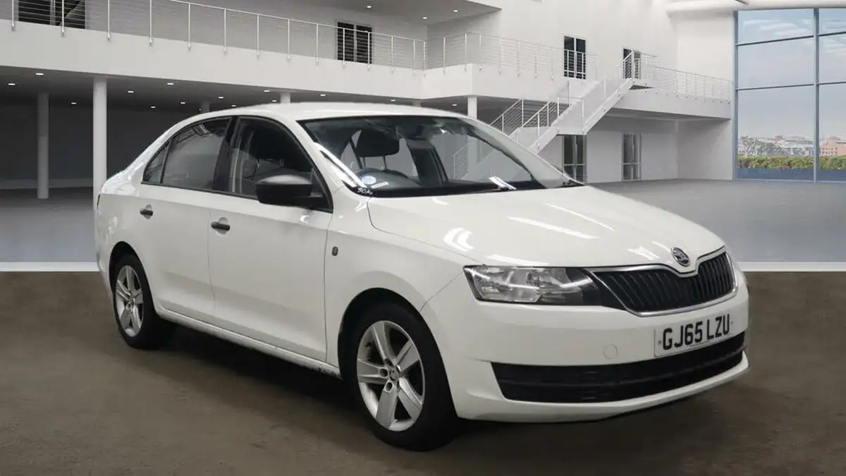 2015-skoda-rapid-12-s-1197cc-big-0
