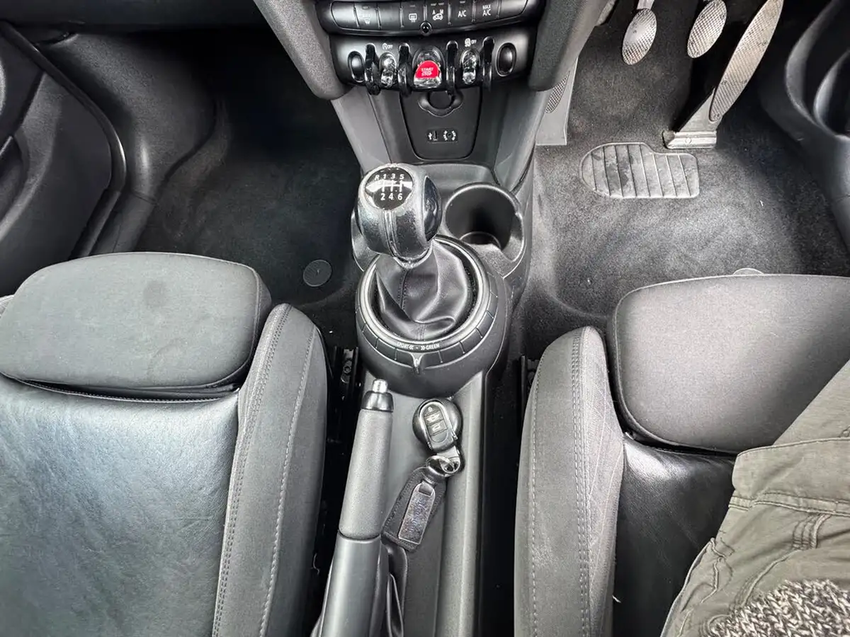 2016-mini-cooper-15-cooper-ss-hatchback-3d-big-6