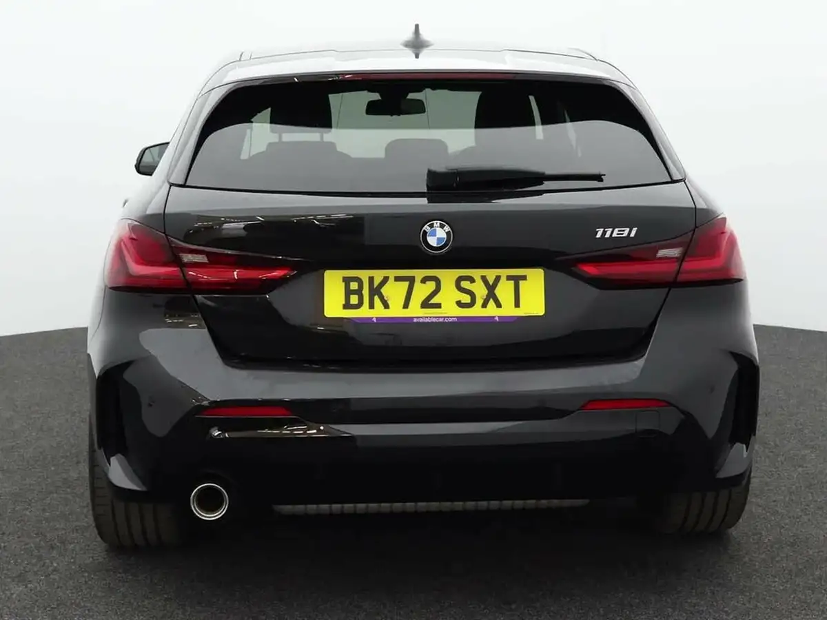 2022-bmw-1-series-15-118i-m-sport-lcp-dct-big-3