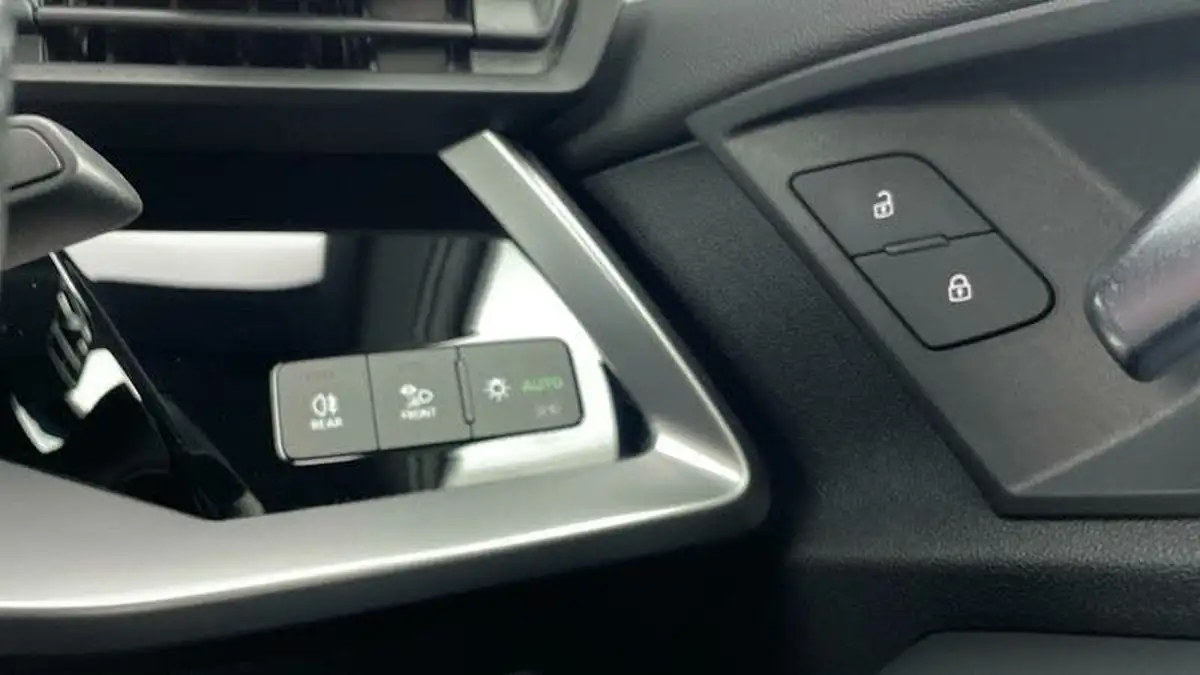 2022-audi-a3-15-35-tfsi-s-line-sportback-5d-big-23