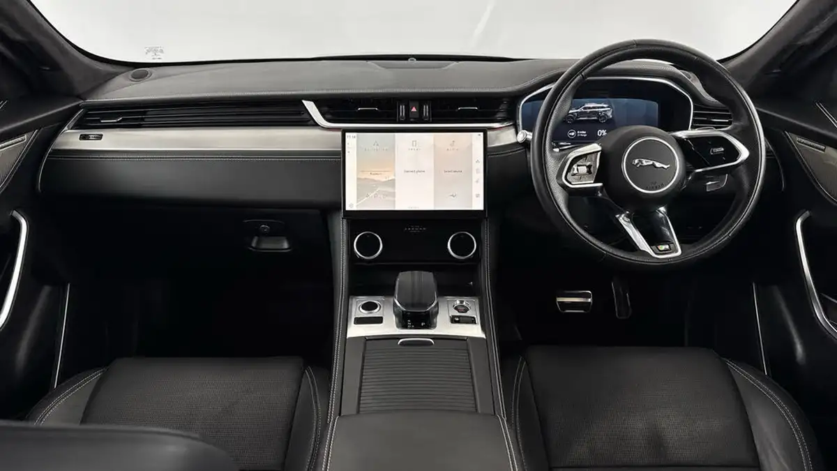 2022-jaguar-f-pace-20-p400e-r-dynamic-hse-big-10