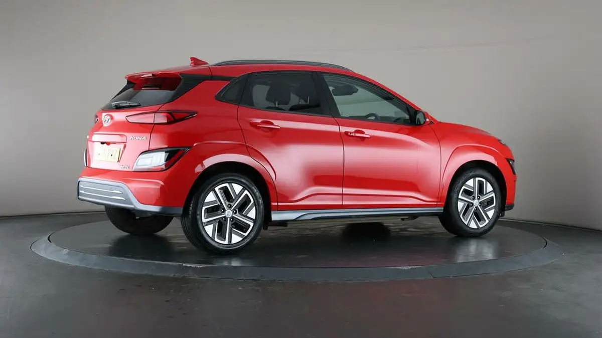 2021-hyundai-kona-e-ultimate-big-63