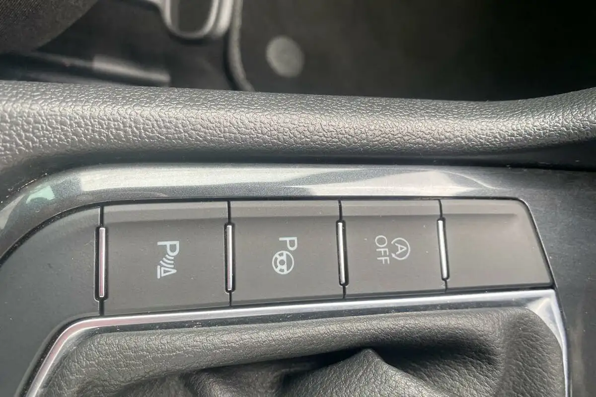 2023-volkswagen-tiguan-20tdi-r-line-edition-big-24