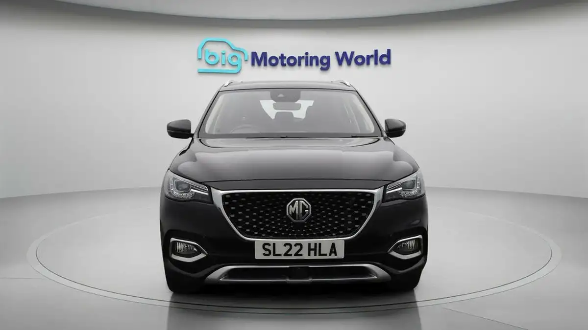 2022-mg-hs-15t-gdi-exclusive-162ps-dct-big-2