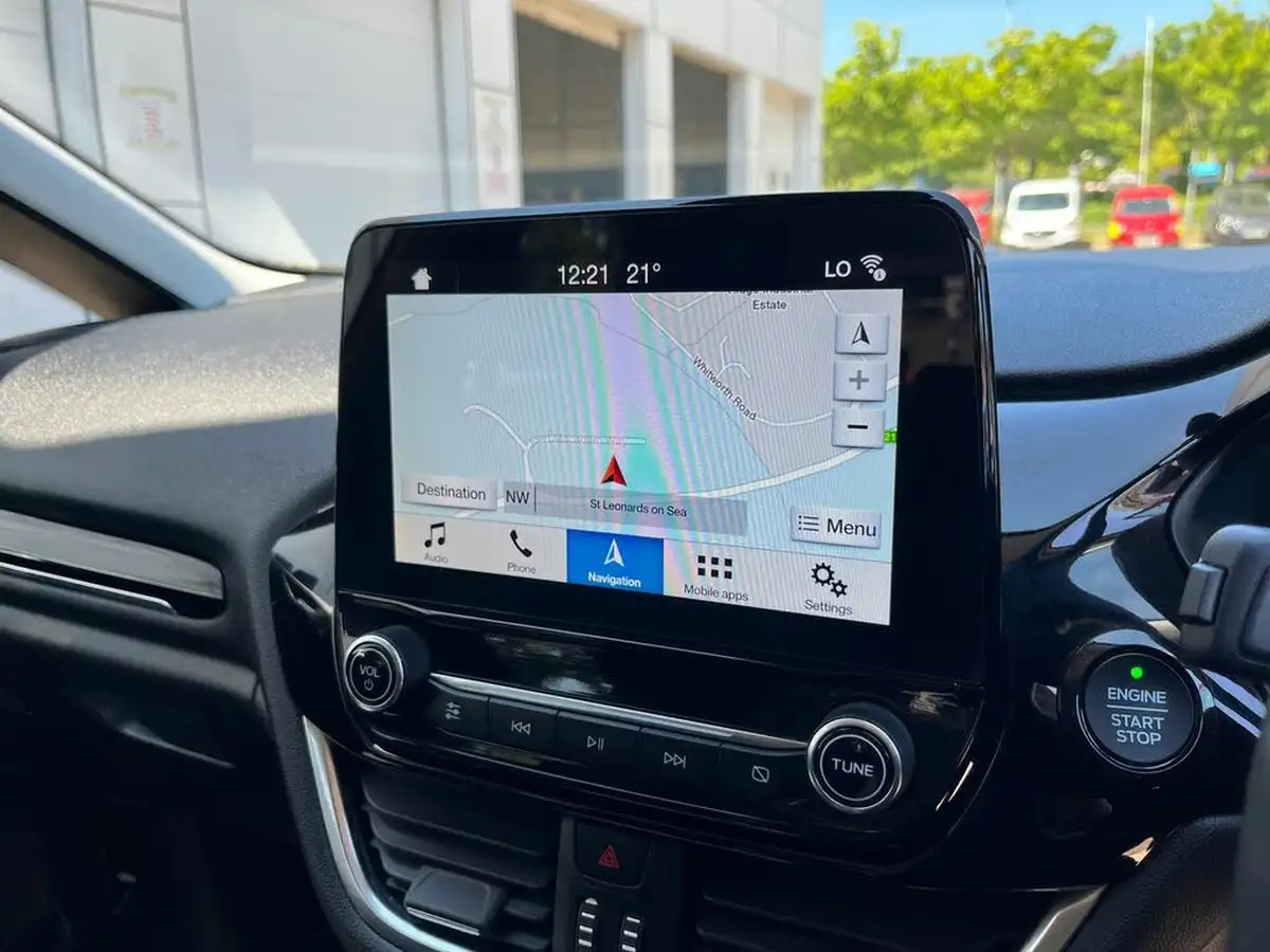 2018-ford-fiesta-10t-titanium-100ps-5d-big-19